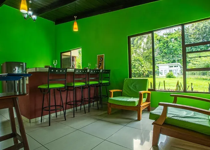 Green Leaf House